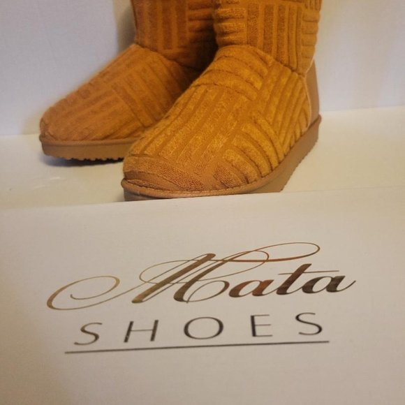 Women boots - Picture 1 of 4
